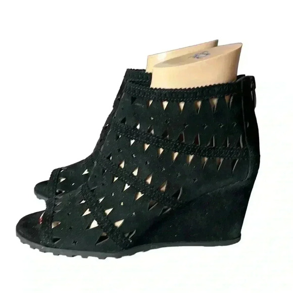 VIA SPIGA Latanya Open Toe Wedge Black Booties Size 7 - Picture 1 of 6